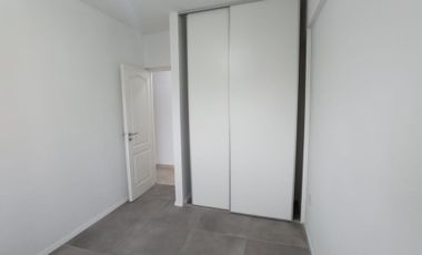 PISO 3 AMBIENTES AL FRENTE