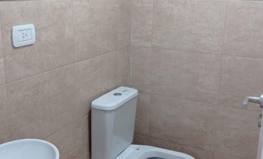 PISO 3 AMBIENTES AL FRENTE