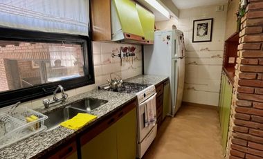 CHALET DE 4 AMB CON PISCINA EN COUNTRY EL PARAISO