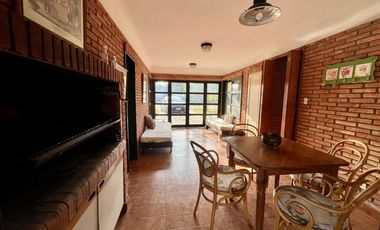 CHALET DE 4 AMB CON PISCINA EN COUNTRY EL PARAISO