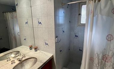 CHALET DE 4 AMB CON PISCINA EN COUNTRY EL PARAISO