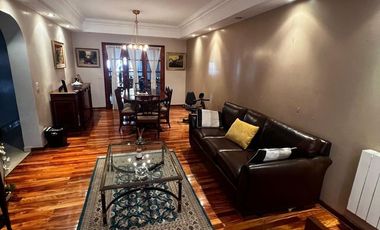 VALENTIN ALSINA - PALLARES 1500. CHALET 4 AMBIENTES