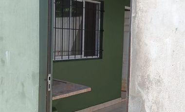 ¡Dúplex Ideal para Parejas o Solteros en Villa Rosa, Pilar - 50m2 - Mitre 2200