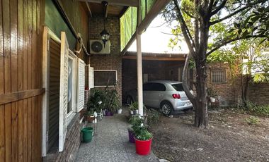 Casa A Refaccionar En Esquina