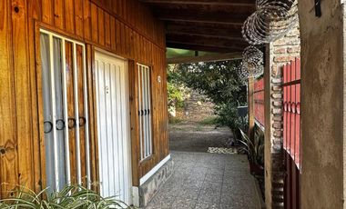 Casa A Refaccionar En Esquina