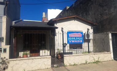 Impecable Cuatro Ambientes, Oportunidad por Precio y Calidad