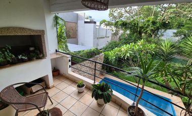 IMPERDIBLE DEPARTAMENTO EN VENTA DE 2 DORMITORIOS CON PISCINA Y JARDÍN DE USO EXCLUSIVO.-