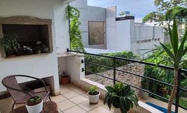 IMPERDIBLE DEPARTAMENTO EN VENTA DE 2 DORMITORIOS CON PISCINA Y JARDÍN DE USO EXCLUSIVO.-