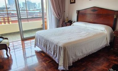 IMPERDIBLE PISO EN VENTA DE 270M2 APROX EN PLENO CENTRO DE LA CIUDAD DE POSADAS.-