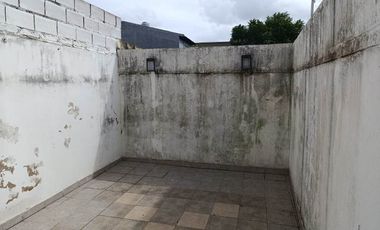 Departamento en alquiler en Merlo Sur