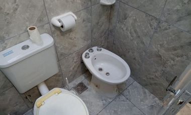 Casa en alquiler en Ramos Mejia Sur