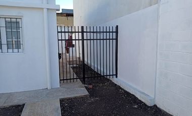 Casa en alquiler en Ramos Mejia Sur