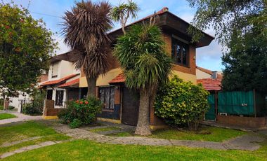 Dúplex en Venta en Villa Primera