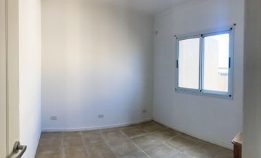 DUPLEX EN VENTA 3 AMB C/ PATIO - APTO CRÉDITO