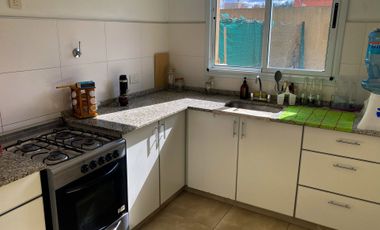 DUPLEX EN VENTA 3 AMB C/ PATIO - APTO CRÉDITO