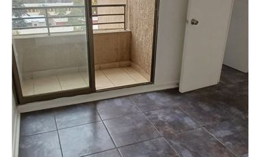 Se Arrienda Depto De 3 Dormitorios 1 Baño, En Metro Quinta N