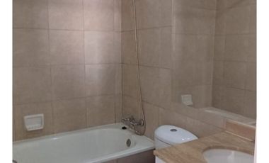 Se Arrienda Depto De 3 Dormitorios 1 Baño, En Metro Quinta N