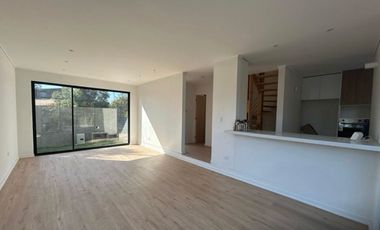 Arriendo Año Corrido Concón Los Romeros - Paola Azocar