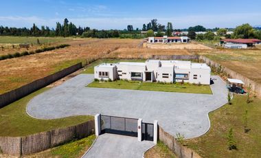 Casa En Venta En Mercedes, Talca