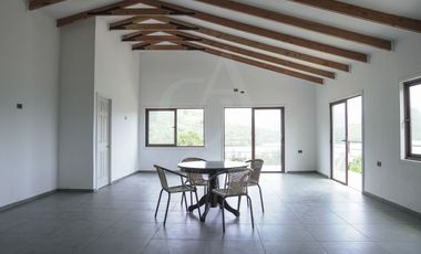 Casa En Venta, Condominio La Ponderosa, Colbún