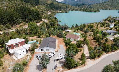 Casa En Venta, Condominio La Ponderosa, Colbún