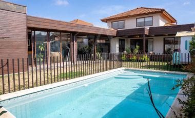 Casa En Venta Condominio El Roble, Las Rastras, Talca.
