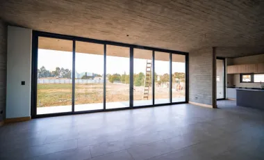 Casa En Venta Reserva Huilquilemu, Talca.
