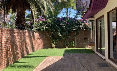 Casa En Venta, Parque Universitario, Las Rastras, Talca.