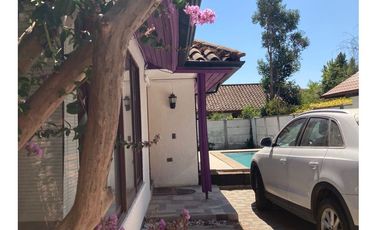 Casa En Venta, Parque Universitario, Las Rastras, Talca.