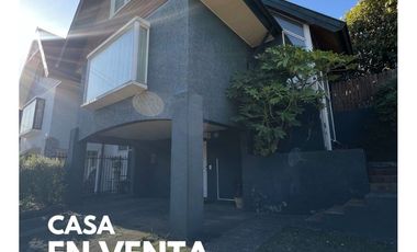 Se Vende Hermosa Casa De 3 Niveles En Sector Lomas De Mirasu