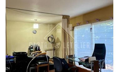 Se Vende Hermosa Casa De 3 Niveles En Sector Lomas De Mirasu