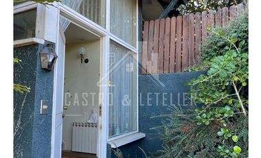 Se Vende Hermosa Casa De 3 Niveles En Sector Lomas De Mirasu