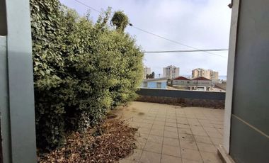 A La Venta Linda Y Clásica Casa Con Vista Al Mar En Centro D