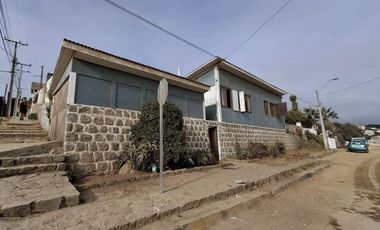 A La Venta Linda Y Clásica Casa Con Vista Al Mar En Centro D