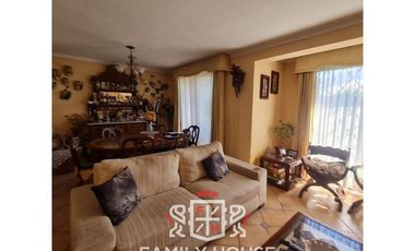 Propiedad En Venta En Calle Ramón Carvallo, La Cisterna. FHP
