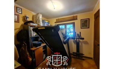 Propiedad En Venta En Calle Ramón Carvallo, La Cisterna. FHP