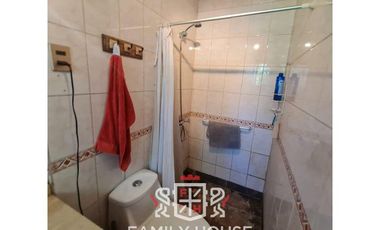 Propiedad En Venta En Calle Ramón Carvallo, La Cisterna. FHP