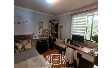 Propiedad En Venta En Calle Ramón Carvallo, La Cisterna. FHP