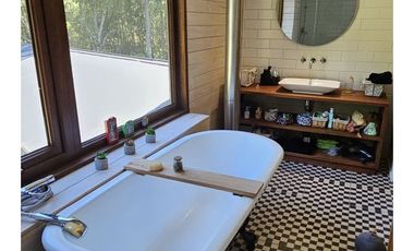 Gran Oportunidad Hermosa Y Moderna Casa -1 Há Sector Catrico