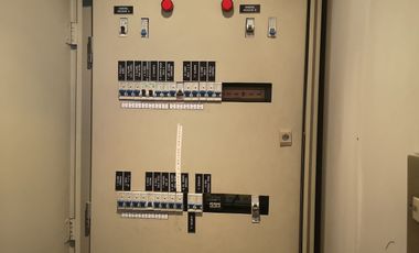 Amplia Oficina Remodelada De 354m2 Útiles, Huérfanos 786 - H