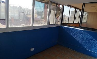 Amplia Oficina Remodelada De 354m2 Útiles, Huérfanos 786 - H