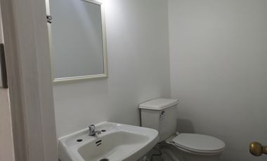 Amplia Oficina Remodelada De 354m2 Útiles, Huérfanos 786 - H