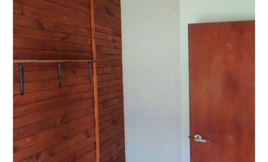 Hogares Vende Parcela De 5.000 M² Con 3 Casas En Sector Boqu