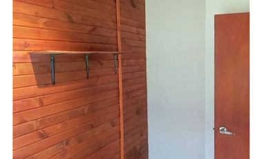 Hogares Vende Parcela De 5.000 M² Con 3 Casas En Sector Boqu