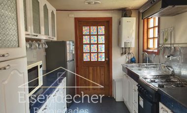 Cabañas equipadas, salón de juegos, eventos y piscina