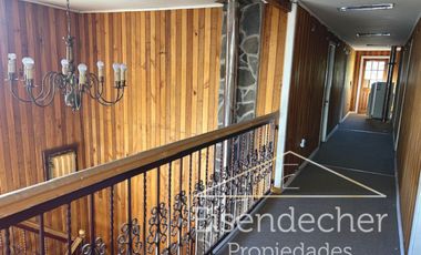 Cabañas equipadas, salón de juegos, eventos y piscina