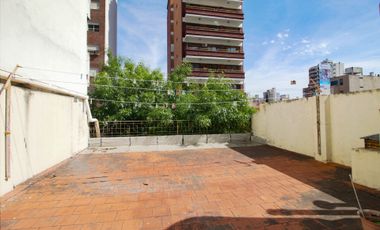 VENTA TERRENO EN EXELENTE UBICACION LANUS O