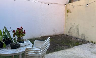 Casa Boulogne 3 ambientes + patio. Lote Propio.