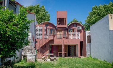 Venta Casa 5 amb  jardín y cochera San Fernando