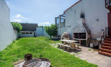 Venta Casa 5 amb  jardín y cochera San Fernando